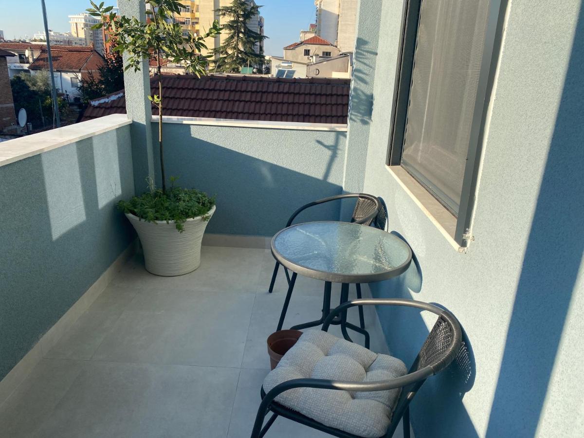 Vila-Amo, Suites&Rooms In Tirana Center Bagian luar foto